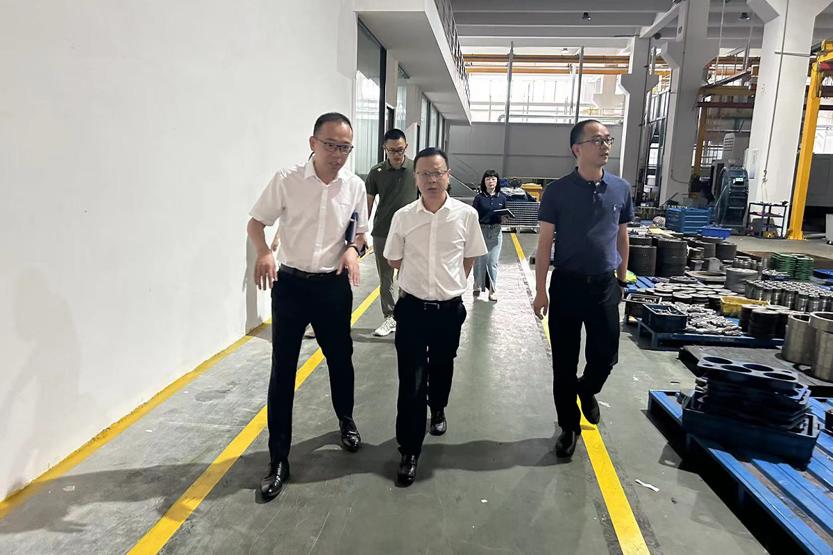 ???2023年8月4日平陽縣金縣長一行領導，蒞臨浙江恒齒傳動股份有限公司進行視察指導。
